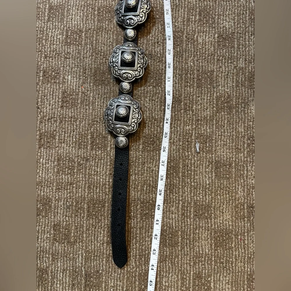 XL Heavy Black  leather concho belt with silver-tone hardware - Picture 6 of 6